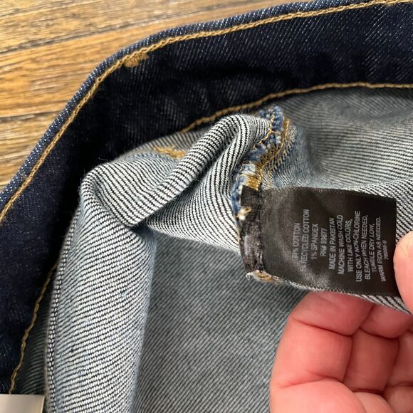 Blue Cropped Ankle Jeans with Relaxed Fit - Picture 4 of 13